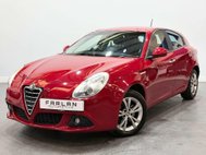 Alfa Romeo Giulietta 1.4 TB MultiAir Lusso Hatchback 5dr Petrol Manual Euro 5 (s/s) (170 bhp) 15