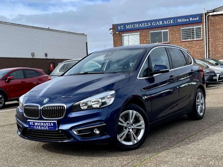 BMW 2 Series 1.5 218i Luxury Auto 5dr