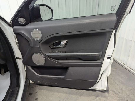 Land Rover Range Rover Evoque 2.2 Range Rover Evoque Pure Tech SD4 Auto 4WD 5dr 50