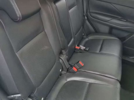 Mitsubishi Outlander 2.0h 12kWh GX4h SUV 5dr Petrol Plug-in Hybrid CVT 4WD Euro 5 (s/s) (200 ps) 6