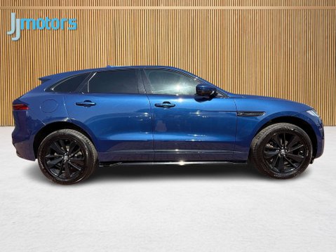 Jaguar F-Pace 2.0 D200 MHEV R-Dynamic SE SUV 5dr Diesel Auto AWD Euro 6 (s/s) (204 ps) 18