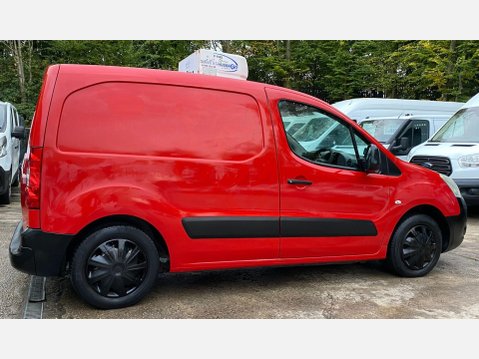 Citroen Berlingo 1.6 625 16v LX Temperature Controlled 5dr Petrol Manual L1 (155 g/km, 95 bh 9