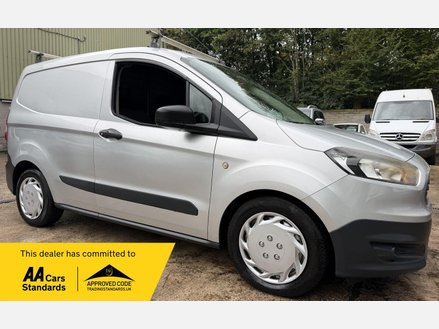Ford Transit Courier 1.5 TDCi Panel Van 4dr Diesel Manual L1 Euro 5 (75 ps)