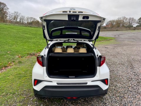 Toyota C-HR 1.8 VVT-h Design CVT Euro 6 (s/s) 5dr 65