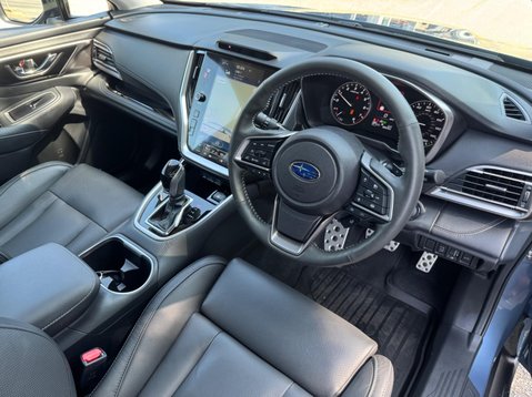 Subaru Outback TOURING 23