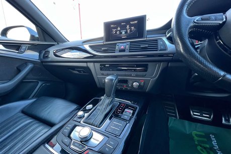 Audi A6 3.0 TDI V6 Black Edition Saloon 4dr Diesel S Tronic quattro Euro 6 (s/s) (2 44