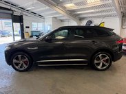 Jaguar F-Pace 3.0 D300 V6 S Auto AWD Euro 6 (s/s) 5dr 5