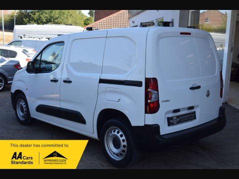 Vauxhall Combo 1.6 Combo 2300 Edition S/S 4