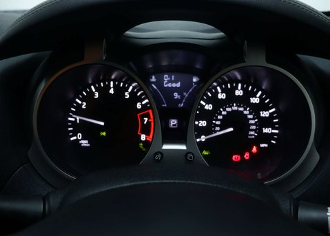 Nissan Juke 1.6 Tekna SUV 5dr Petrol XTRON Euro 6 (117 ps) 19