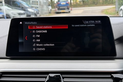 BMW 5 Series 520D M SPORT - RARE SOPHISTO GREY WITH IVORY LEATHER INTERIOR  41