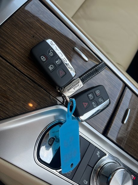 Jaguar XF D LUXURY 17