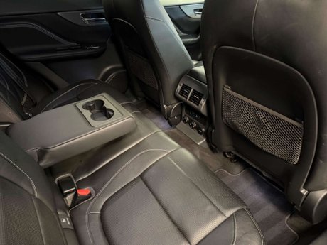 Jaguar F-Pace 3.0 D300 V6 S Auto AWD Euro 6 (s/s) 5dr 13