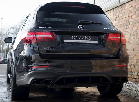 Mercedes-Benz GLC 63 S 4Matic 25