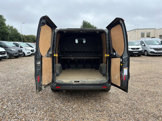 Ford Transit Custom Crew Cab SWB L1H1 Limited 300 CAT N Air Con Alloys Cam EURO 6 NO VAT 9