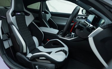 BMW M4 COMPETITION 14