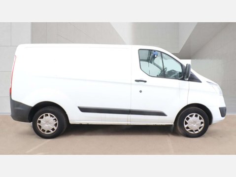 Ford Transit Custom 2.2 TDCi 290 Trend Panel Van 5dr Diesel Manual L1 H1 (186 g/km, 123 bhp) 4