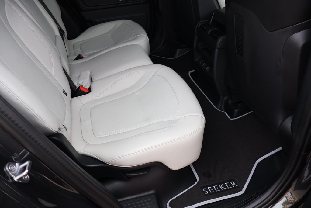Land Rover Defender 110 2026 HARD TOP X-DYNAMIC HSE styled by SEEKER  with SVR SEAT CONVERSION 34