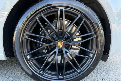 Porsche Macan GTS PDK - PAN ROOF -BOSE -360 CAMS -MEMORY PK - CRAYON 77
