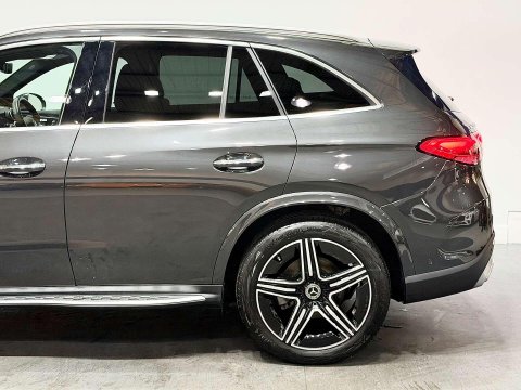 Mercedes-Benz GLC 2.0 GLC220dh MHEV AMG Line (Premium) SUV 5dr Diesel Hybrid G-Tronic+ 4MATIC 20