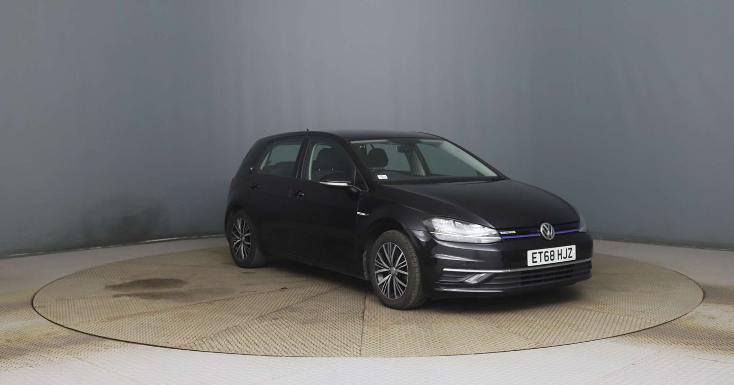 2019 Volkswagen Golf