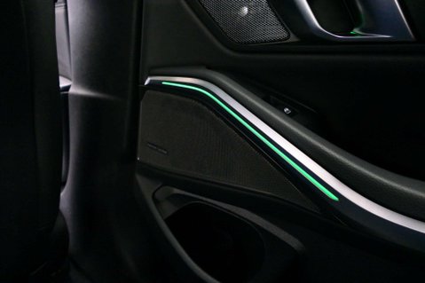 BMW 3 Series 2.0 320i M Sport Auto 5dr 22