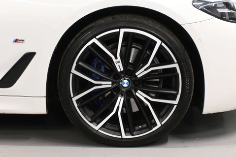 BMW 5 Series 2.0 520d xDrive M Sport MHEV Auto 4WD 5dr 22