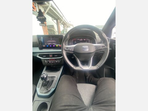 SEAT Arona ECOTSI XPERIENCE 9