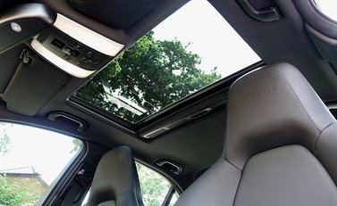 Mercedes-Benz C Class AMG Saloon Edition 507 19