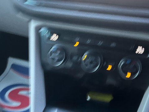 Volkswagen Tiguan 2.0 TDI Match Euro 6 (s/s) 5dr 33