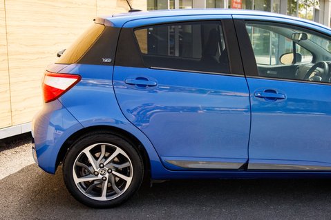 Toyota Yaris VVT-I Y20 7