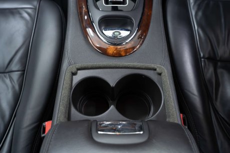 Jaguar XJ 3.0 XJ Sovereign V6 Auto 4dr 29