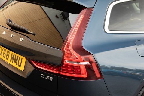 Volvo V60 D3 INSCRIPTION PRO 9
