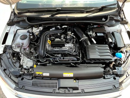 Volkswagen Polo 1.0 Polo Life TSi Semi-Auto 5dr