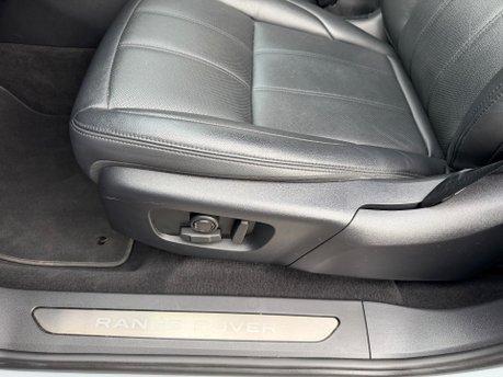 Land Rover Range Rover Evoque 2.0 D200 MHEV Dynamic SE SUV 5dr Diesel Auto 4WD Euro 6 (s/s) (204 ps) 50