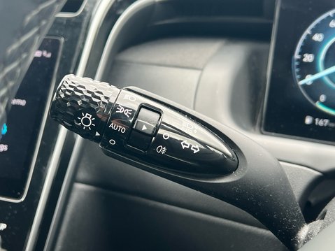 Hyundai TUCSON T-GDI PREMIUM 33