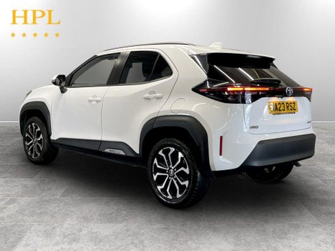 Toyota Yaris Cross 1.5 VVT-h Design SUV 5dr Petrol Hybrid E-CVT Euro 6 (s/s) (116 ps) Parking 5