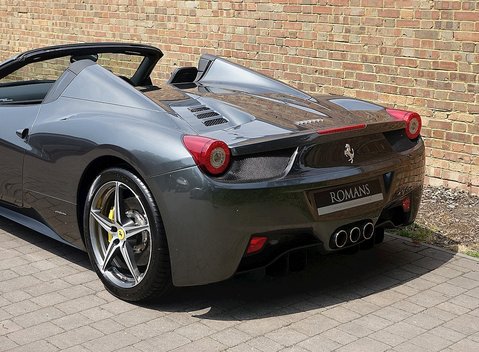 Ferrari 458 Spider 4