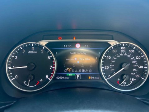 Nissan Juke 1.0 DIG-T Tekna SUV 5dr Petrol DCT Auto Euro 6 (s/s) (114 ps) SUPERB SPECIF 40