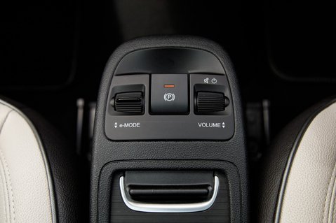 Fiat 500e LA PRIMA 39