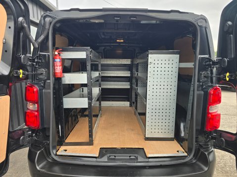 Vauxhall Vivaro L1H1 3100 DYNAMIC S/S 7