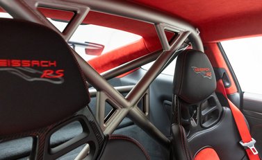 Porsche 911 (991) GT2 RS Weissach 15