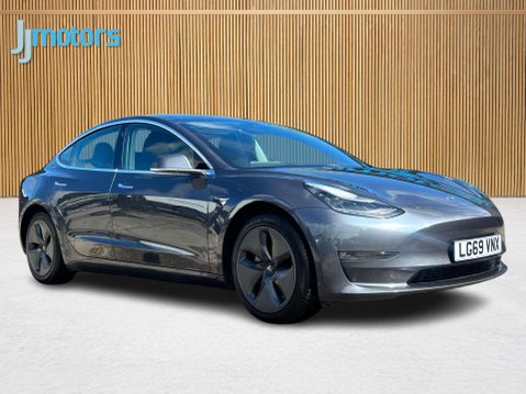 Tesla Model 3 (Dual Motor) Performance Auto 4WDE 4dr (Performance Upgrade) 4