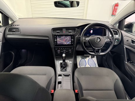 Volkswagen Golf e-Golf 5dr 19