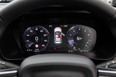 Volvo XC40 T3 INSCRIPTION 14