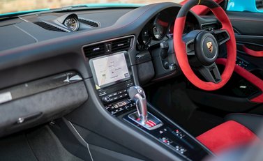 Porsche 911 (991) GT2 RS 14