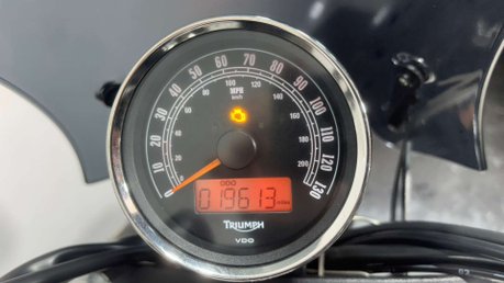 Triumph Speedmaster 865 2015 19K WARRANTY MOT SERVICED CRUISER BOBBER 865CC 24