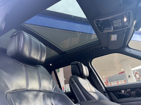 Land Rover Range Rover TDV6 AUTOBIOGRAPHY 26