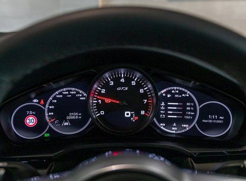 Porsche Cayenne GTS 11