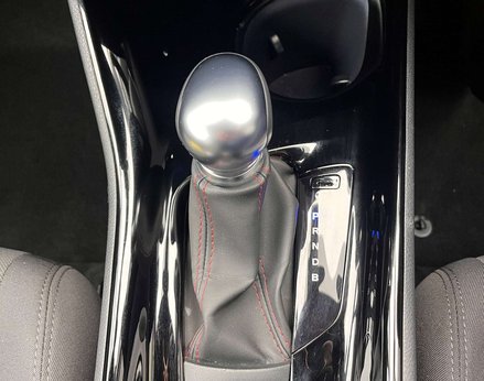 Toyota C-HR 1.8 C-HR GR Sport HEV CVT 5dr 47