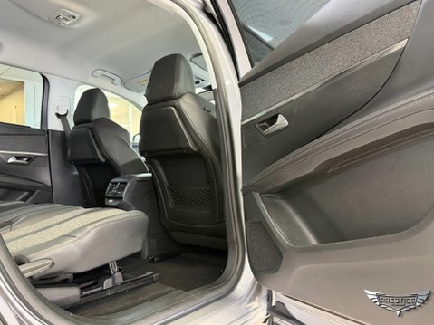 Peugeot 5008 1.2 PureTech Allure EAT Euro 6 (s/s) 5dr 49